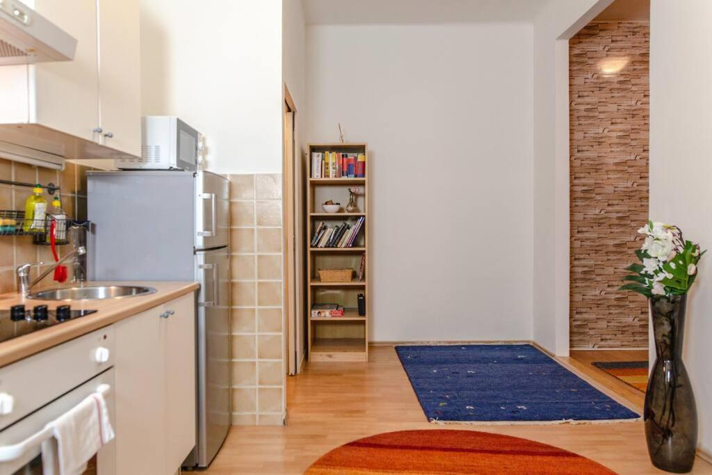 Cozy Apartment In Prague'S Best Area Buitenkant foto